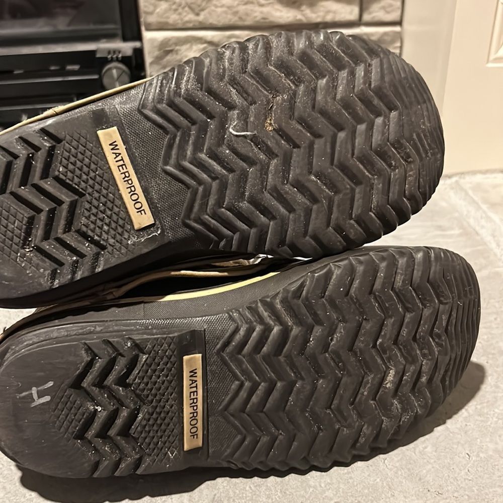 Sorel Cate The Great Curry Biscotti Winter Boot - Picture 10 of 13